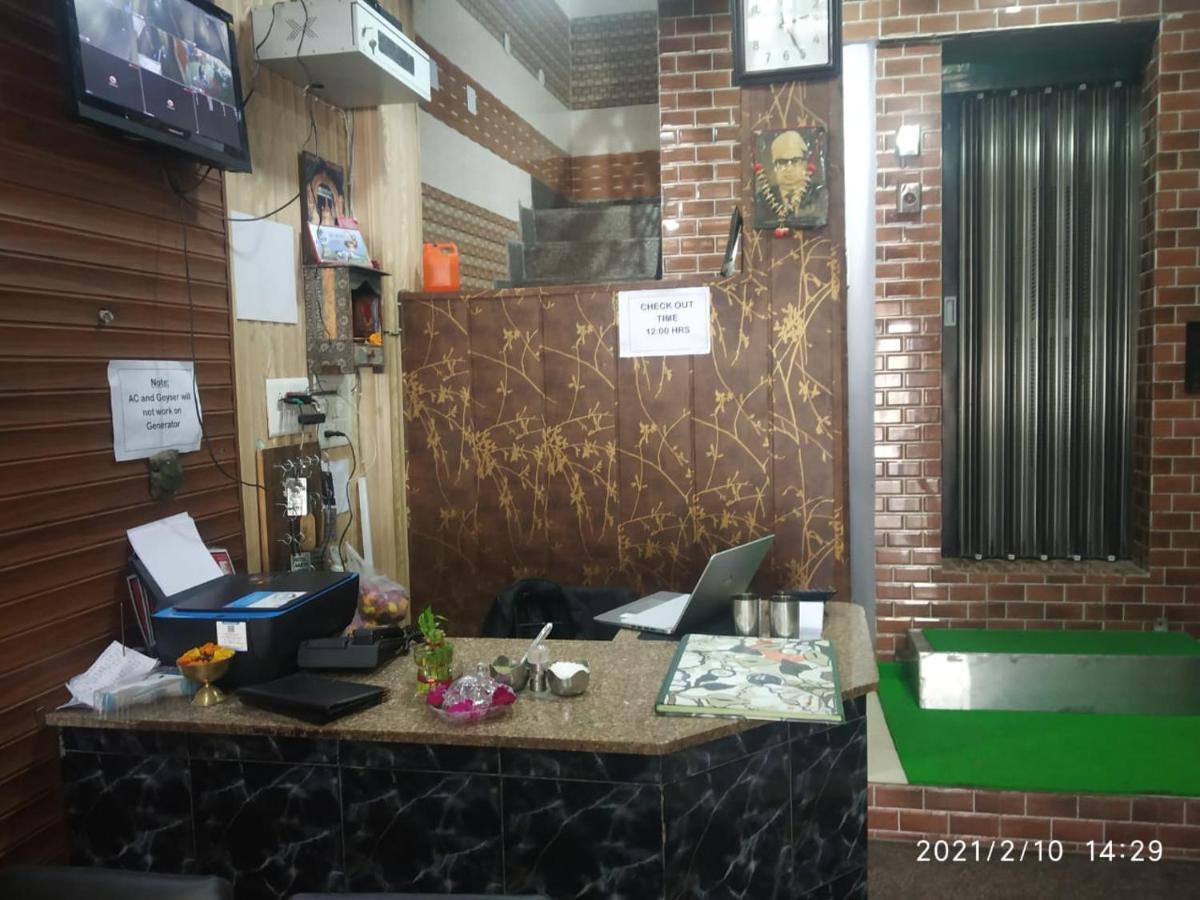Hotel Aarti Darshan Харідвар Екстер'єр фото